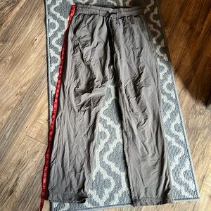 Mens Abercrombie and Fitch tan pants xs